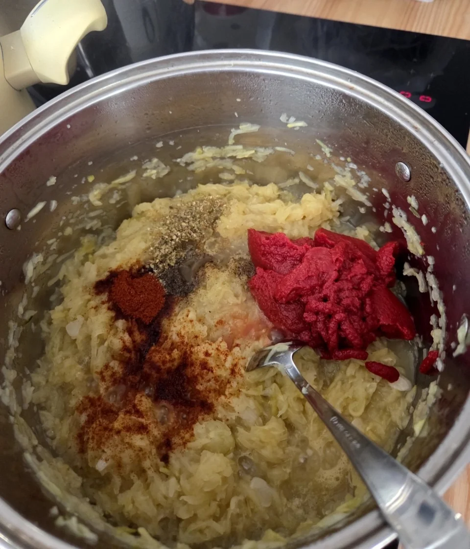 przygotowanie ketchupu z cukinii
